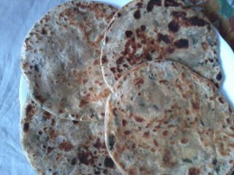 TIKHA LAHASUNI PARATHA Recipe